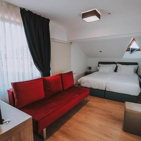 Lazar Winery Tourism B&B Rosoman Luaran gambar