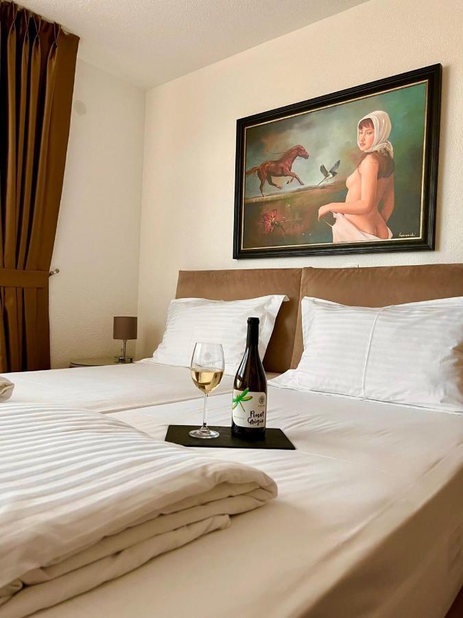 Lazar Winery Tourism B&B Rosoman Luaran gambar